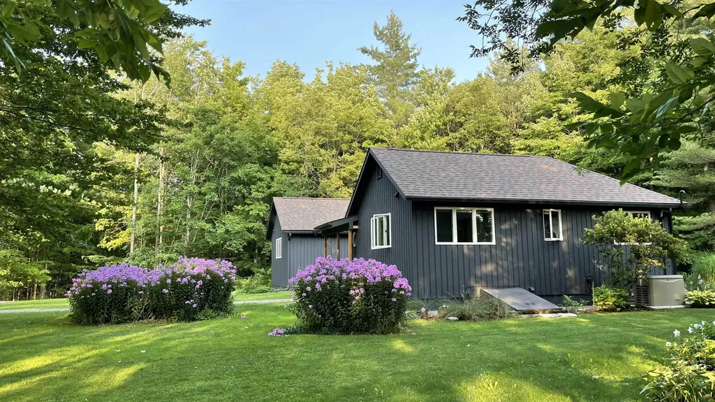 1017 Mayhew Road Jay VT 05859