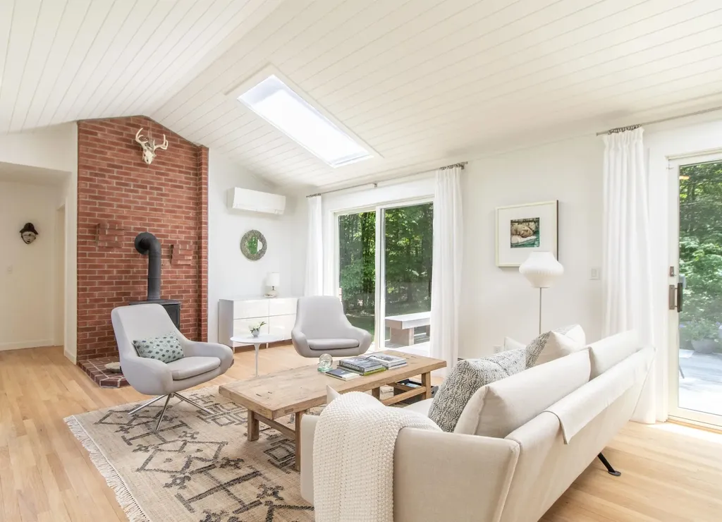 1017 Mayhew Road Jay VT 05859