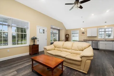 5 Rolling Hills Drive Tilton NH 03276