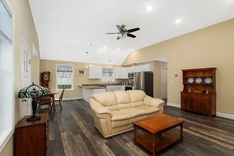 5 Rolling Hills Drive Tilton NH 03276