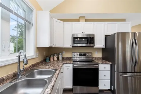 5 Rolling Hills Drive Tilton NH 03276