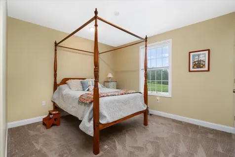 5 Rolling Hills Drive Tilton NH 03276