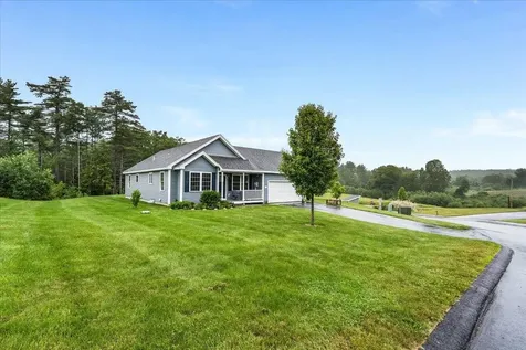 5 Rolling Hills Drive Tilton NH 03276