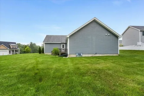 5 Rolling Hills Drive Tilton NH 03276