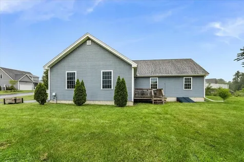 5 Rolling Hills Drive Tilton NH 03276