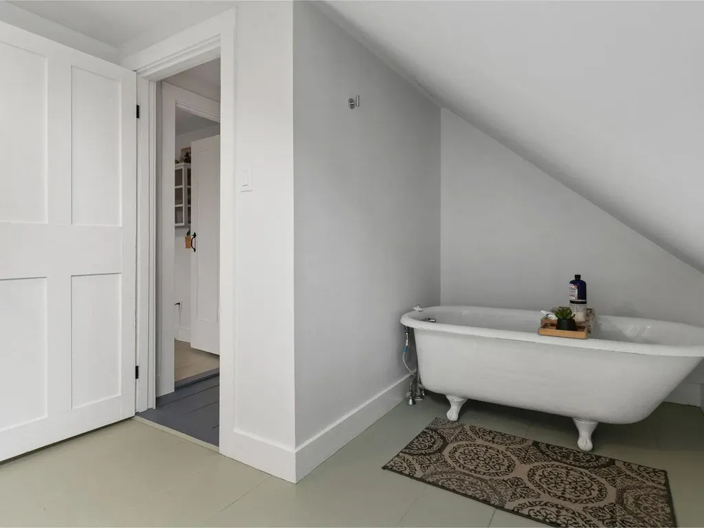 714 Churchill Road Cabot VT 05647