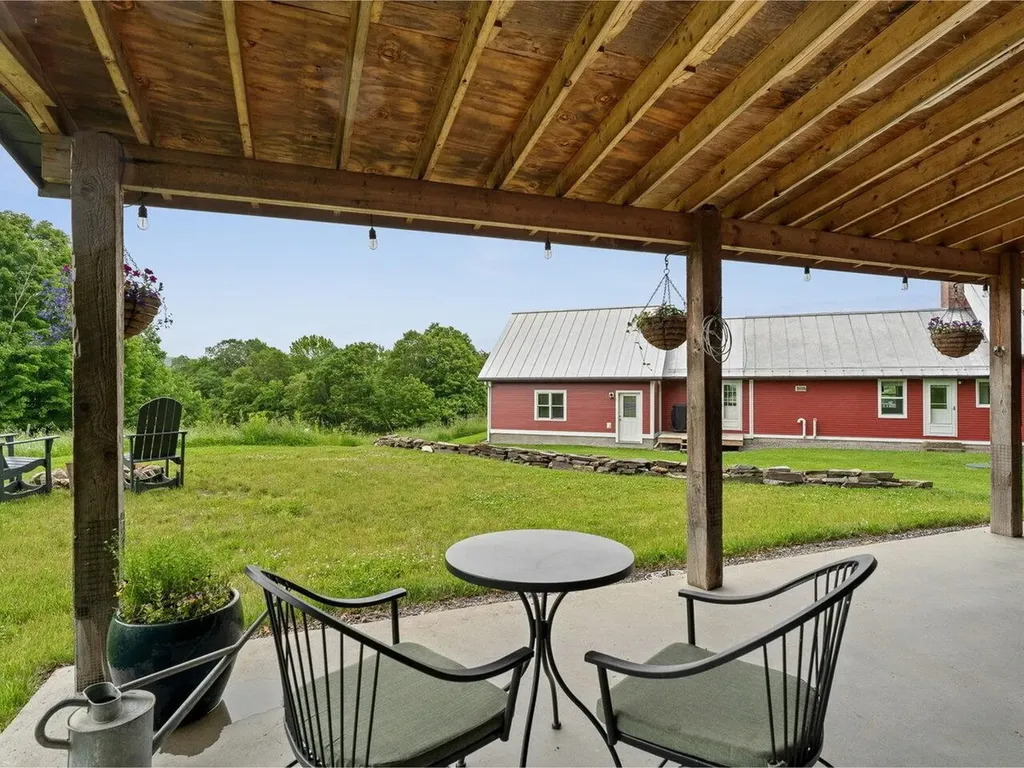 714 Churchill Road Cabot VT 05647