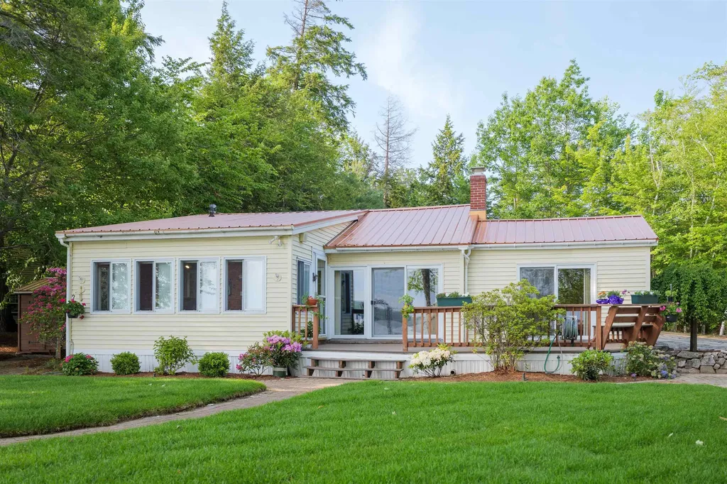 18 Black Cat Island Road Moultonborough NH 03254