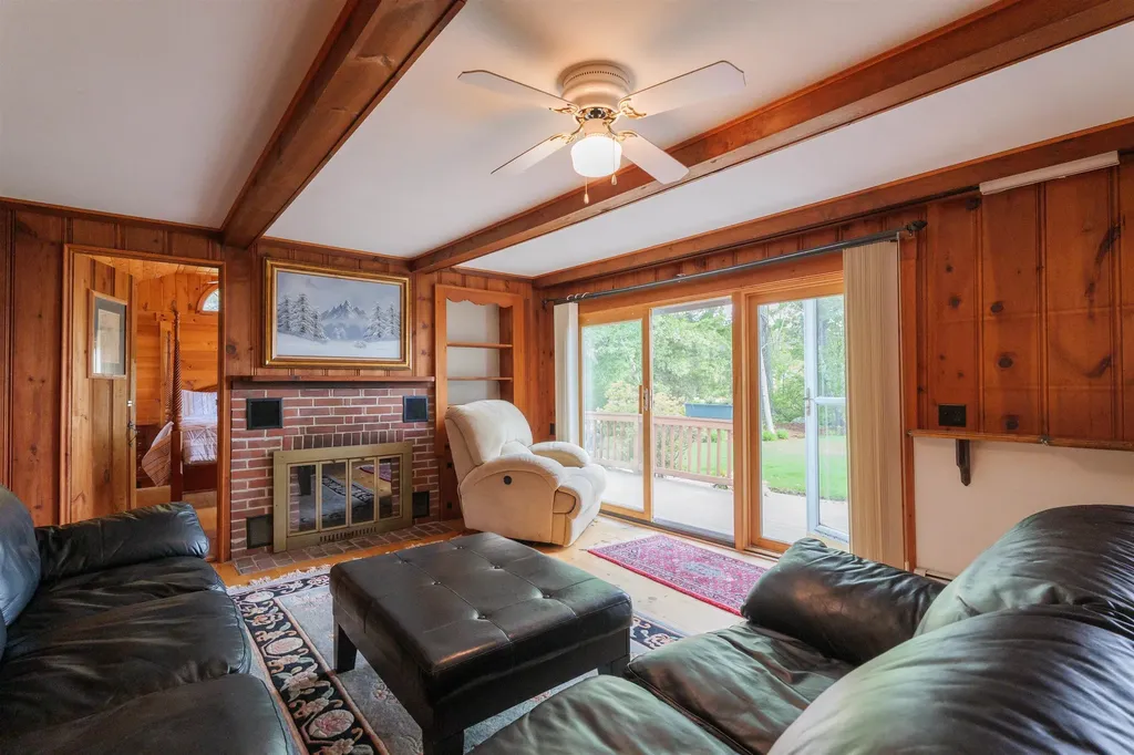 18 Black Cat Island Road Moultonborough NH 03254