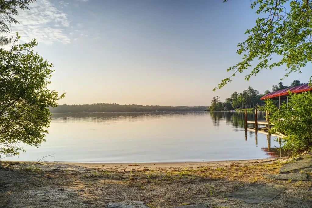 18 Black Cat Island Road Moultonborough NH 03254