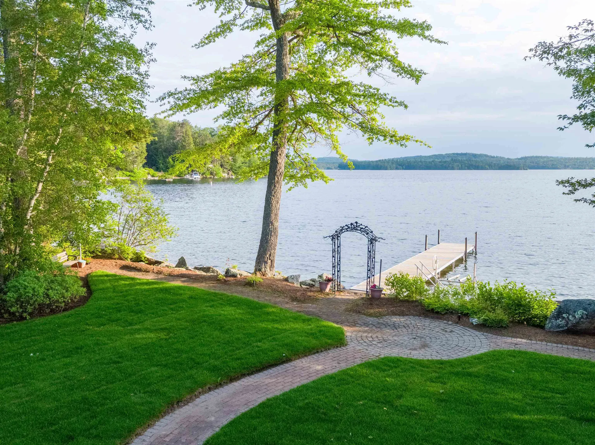 18 Black Cat Island Road Moultonborough NH 03254