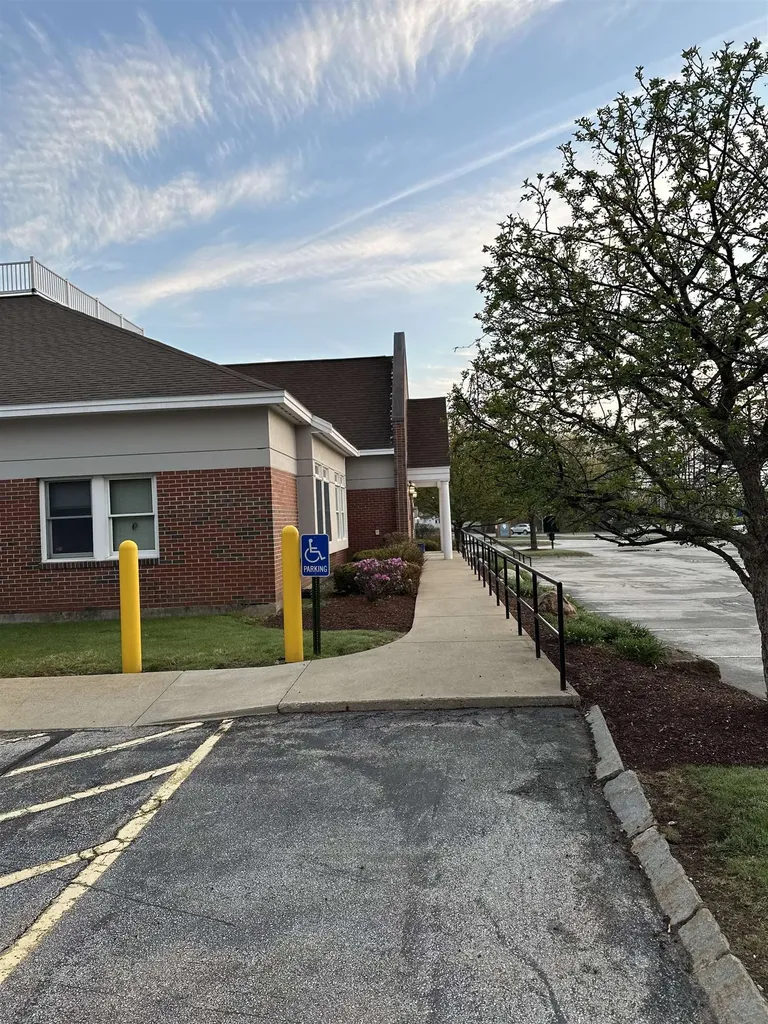 775 South Main Street Manchester NH 03102