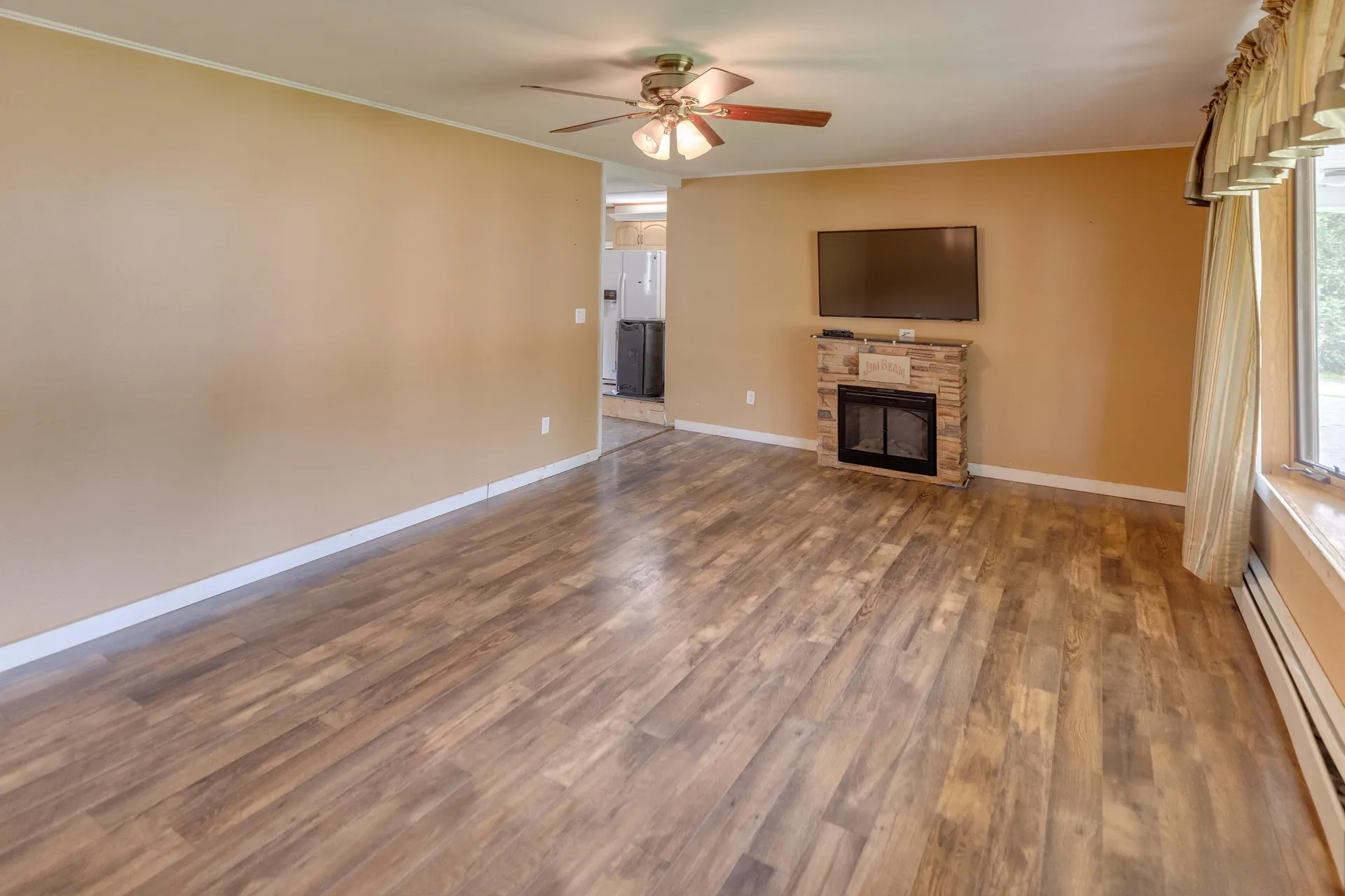 6 Goodbout Road Lincoln NH 03251