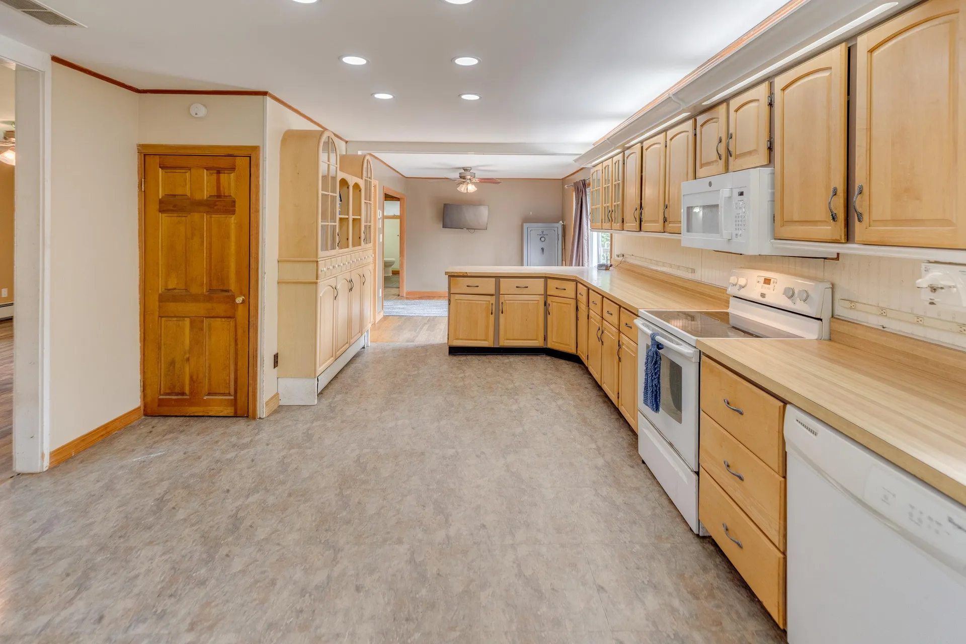 6 Goodbout Road Lincoln NH 03251