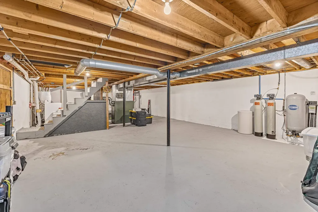509 Upper Guinea Road Lebanon ME 04027