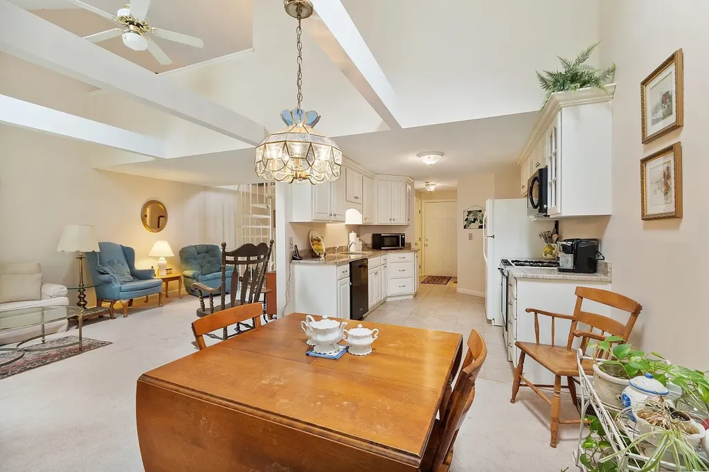 3 Chandler Drive Atkinson NH 03811