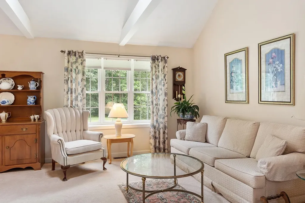 3 Chandler Drive Atkinson NH 03811