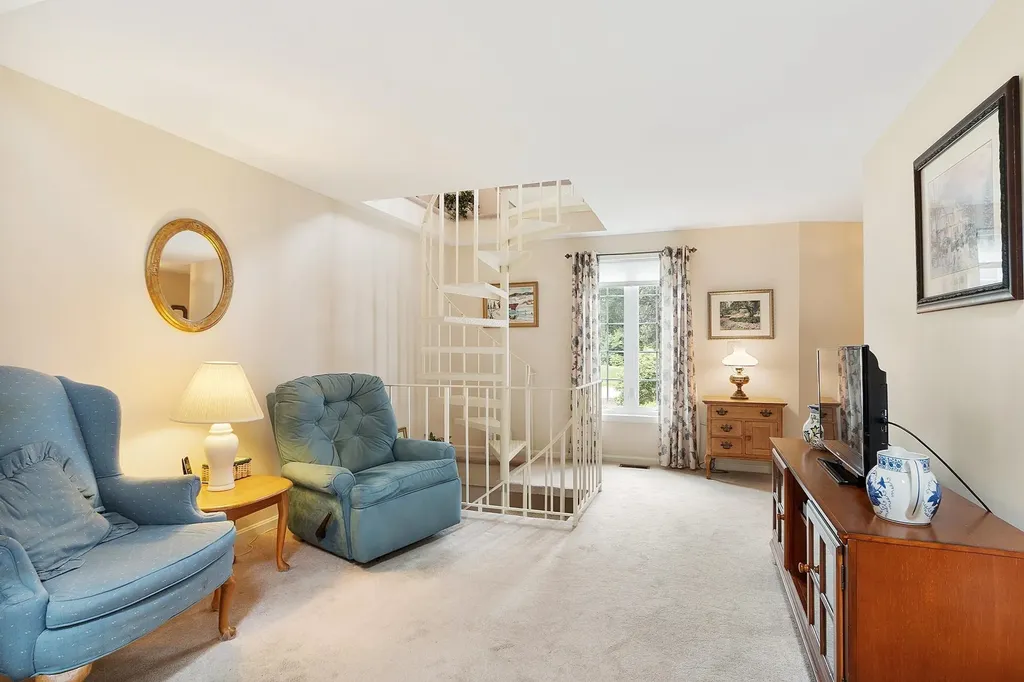 3 Chandler Drive Atkinson NH 03811