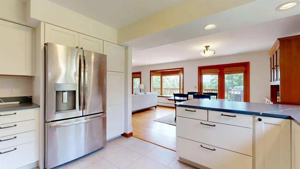 148 Little Horse Lane Charlotte VT 05445