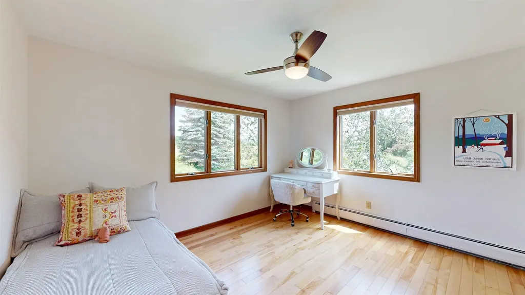 148 Little Horse Lane Charlotte VT 05445