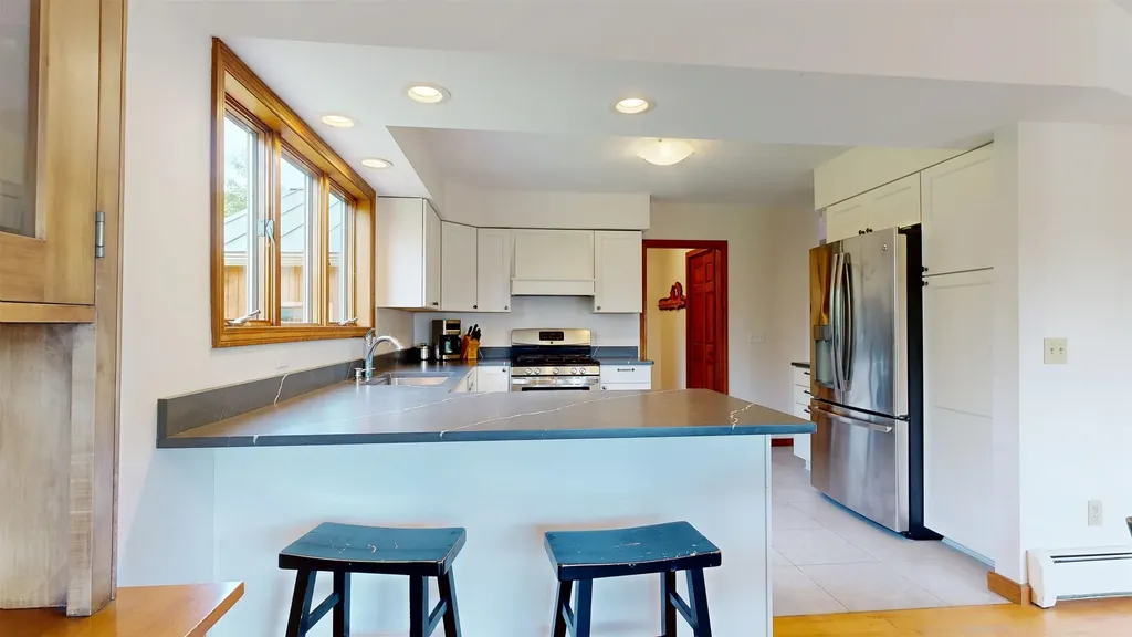 148 Little Horse Lane Charlotte VT 05445