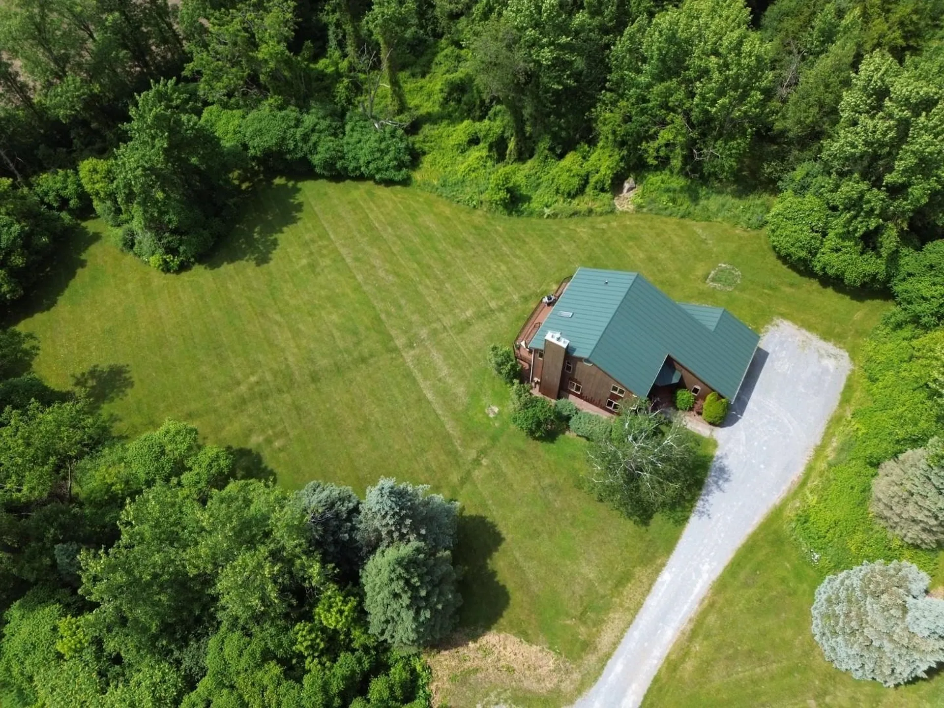 148 Little Horse Lane Charlotte VT 05445