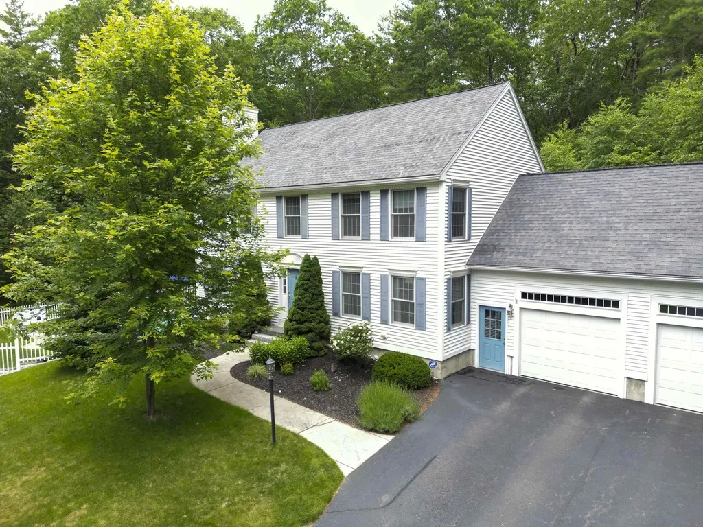 166 Brentwood Road Exeter NH 03833