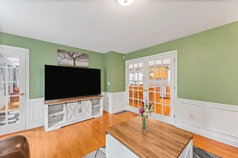 166 Brentwood Road Exeter NH 03833