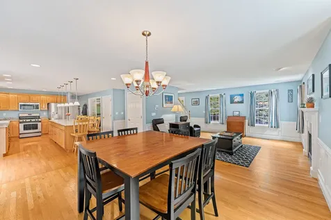 166 Brentwood Road Exeter NH 03833