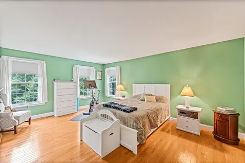 166 Brentwood Road Exeter NH 03833