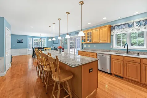 166 Brentwood Road Exeter NH 03833