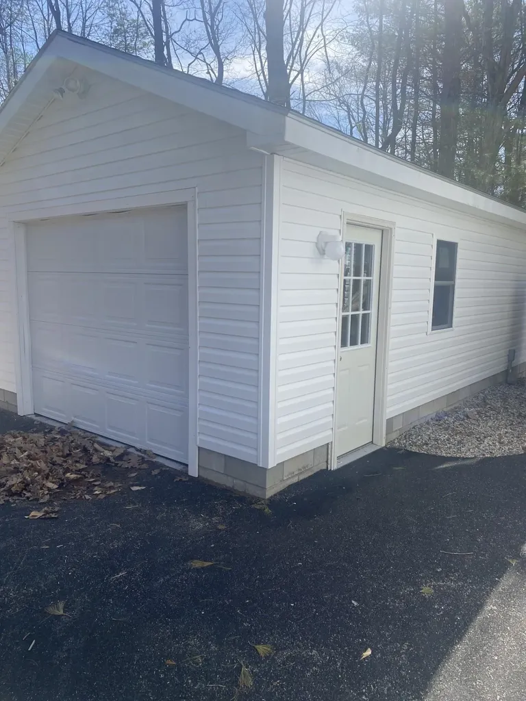 10 Granite Lane Wolfeboro NH 03894