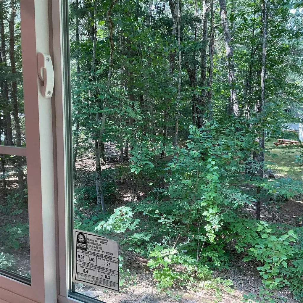 10 Granite Lane Wolfeboro NH 03894