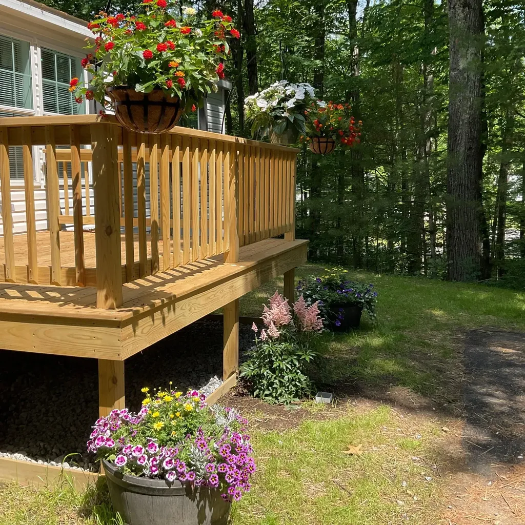 10 Granite Lane Wolfeboro NH 03894