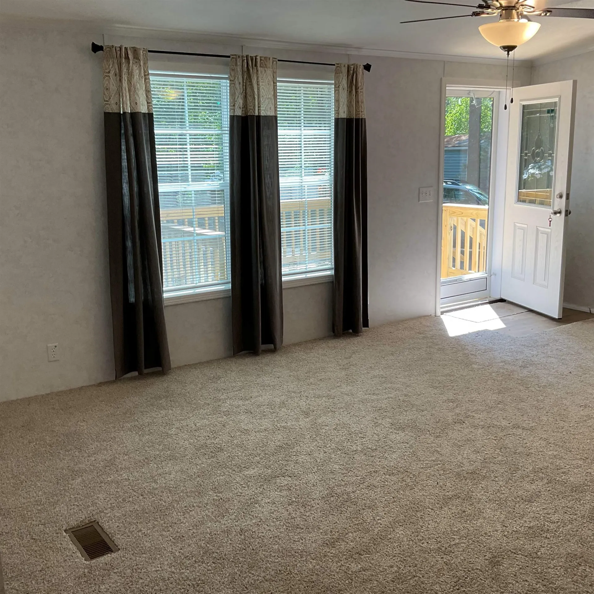 10 Granite Lane Wolfeboro NH 03894