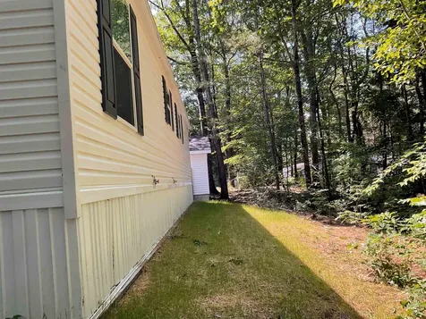 10 Granite Lane Wolfeboro NH 03894