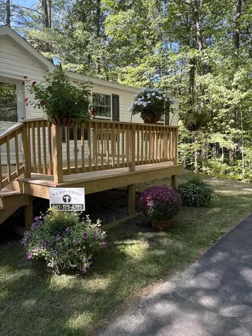 10 Granite Lane Wolfeboro NH 03894