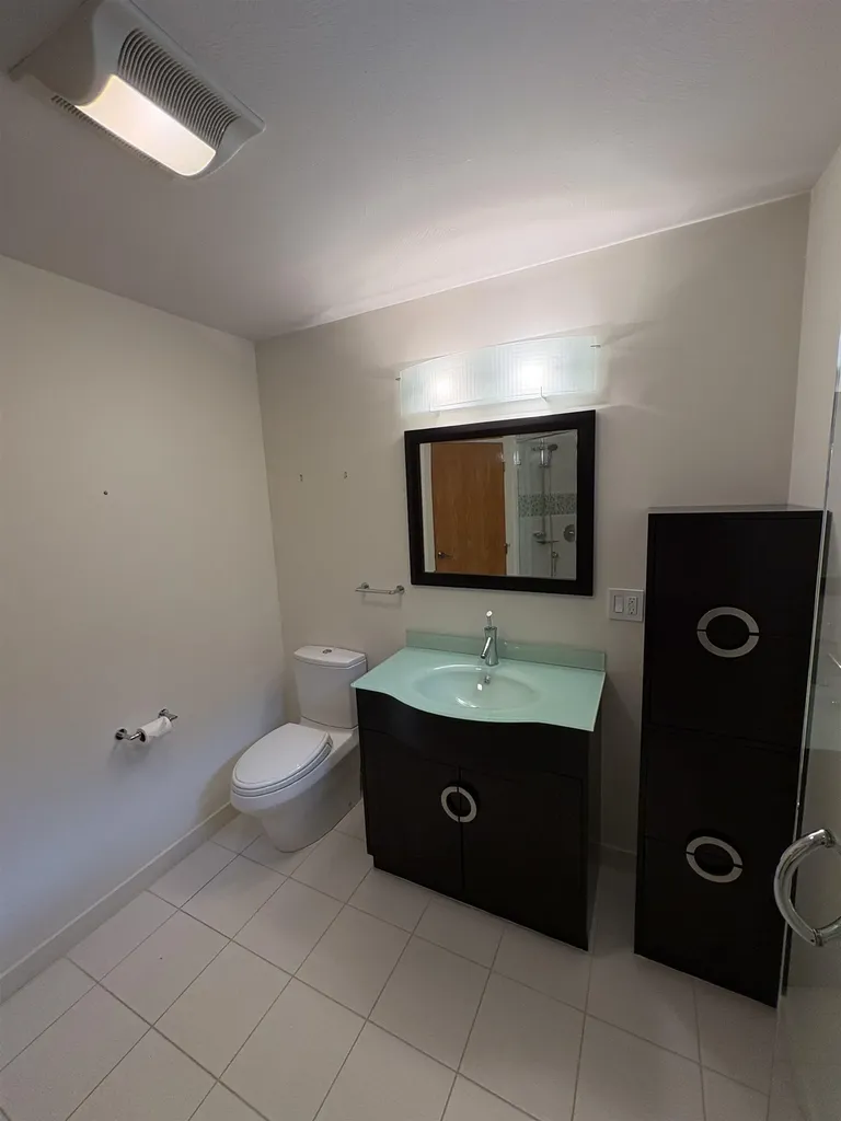 48 N Pepperell Road Hollis NH 03049