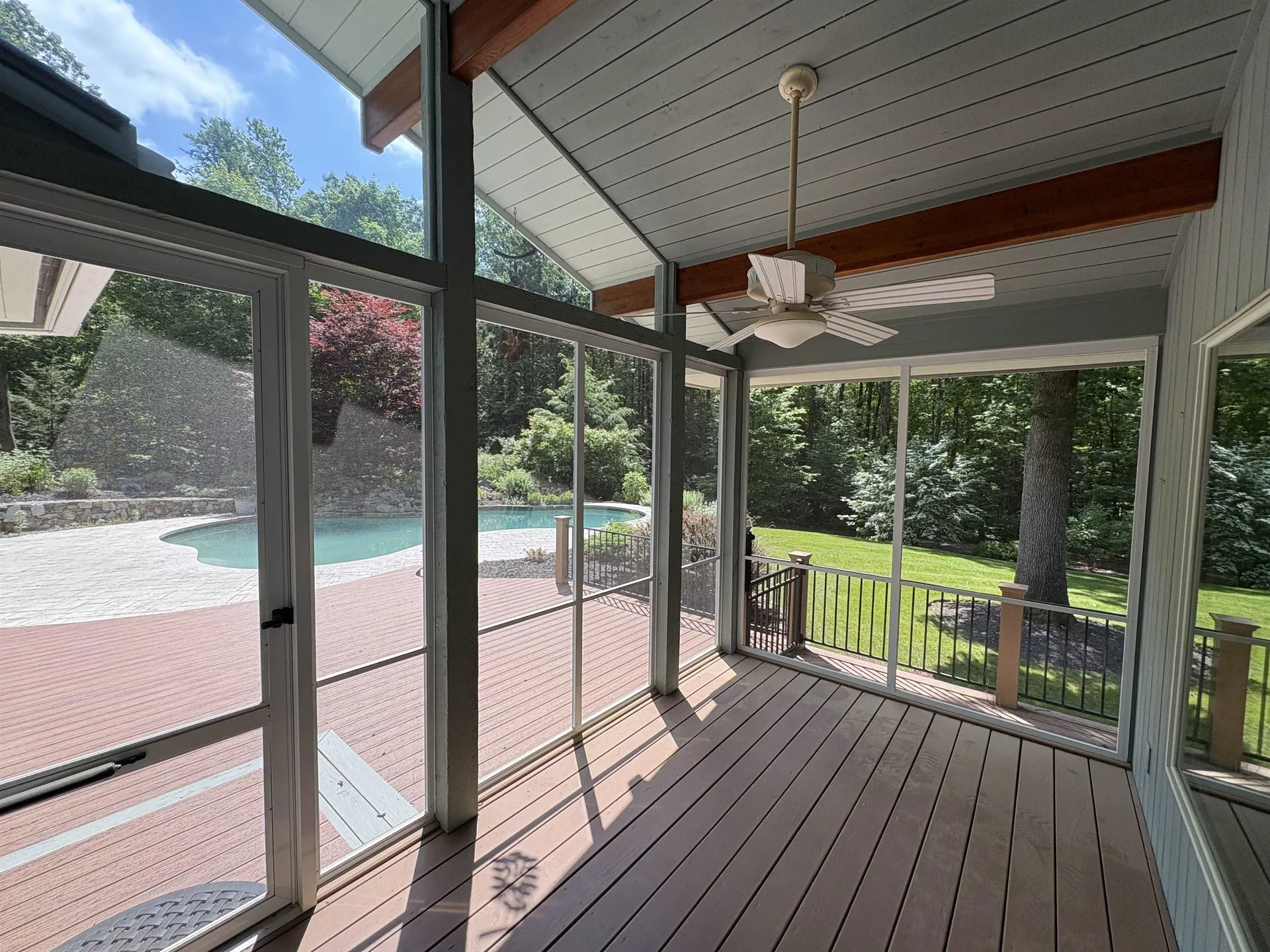 48 N Pepperell Road Hollis NH 03049