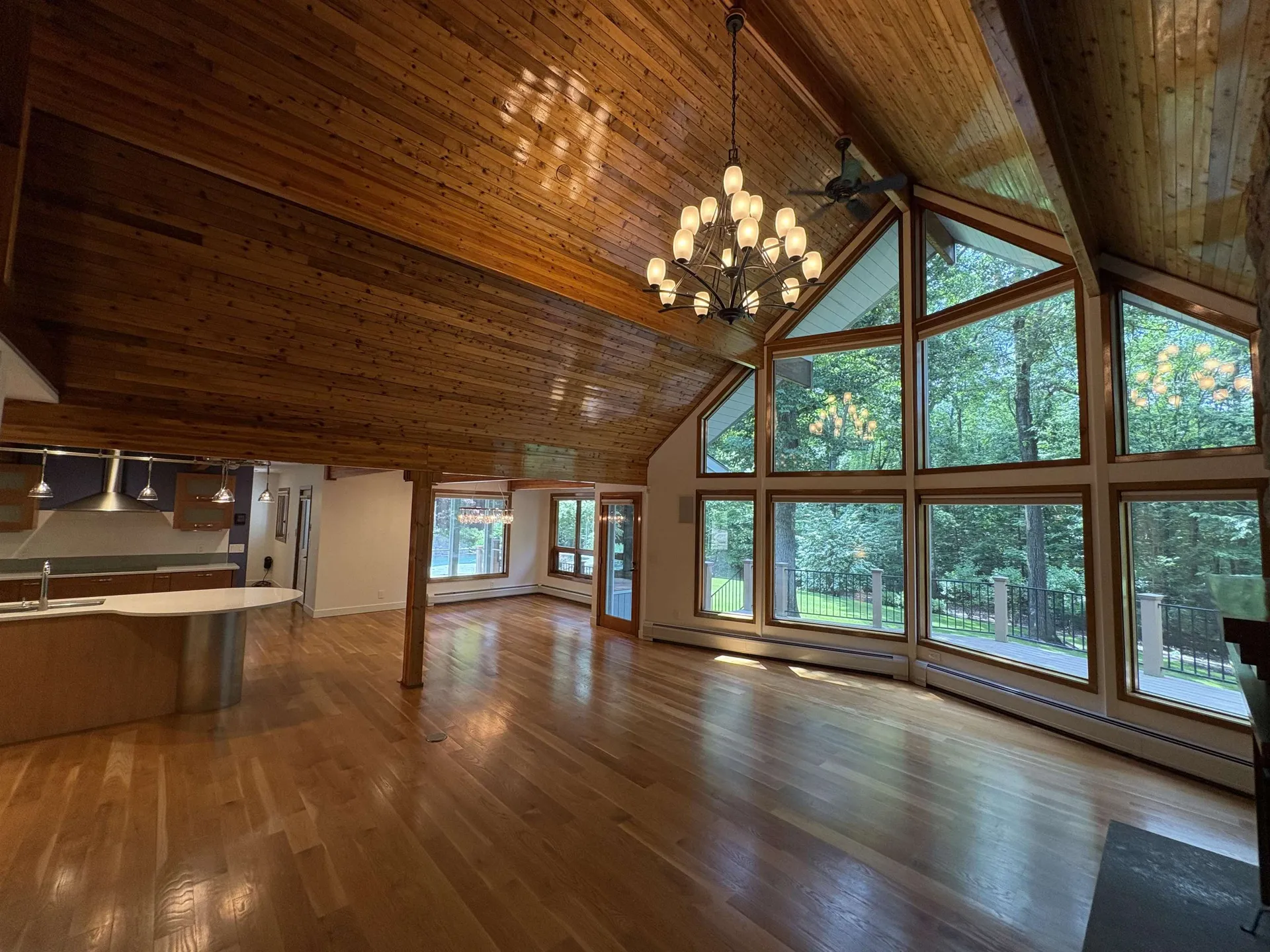 48 N Pepperell Road Hollis NH 03049