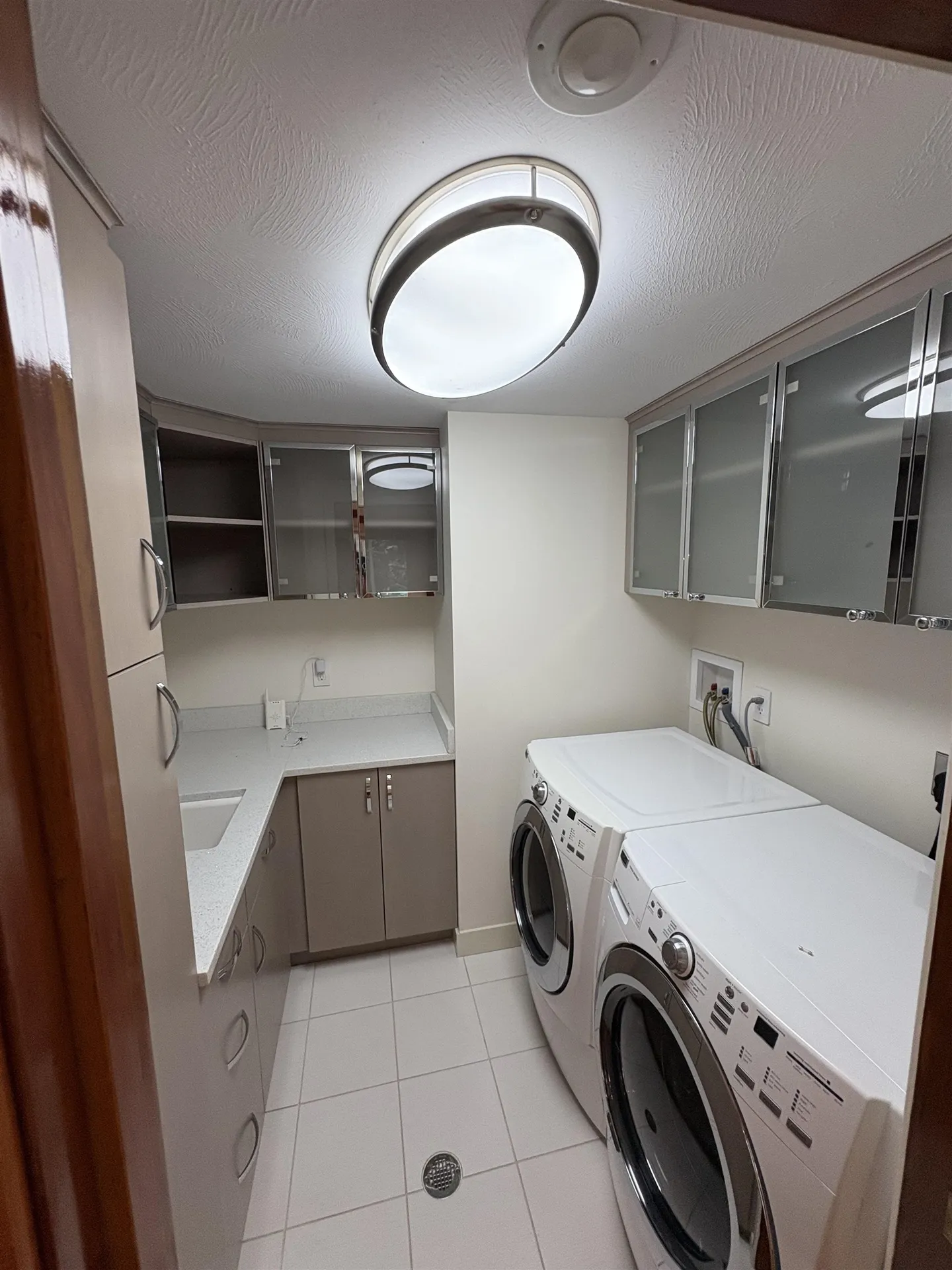 48 N Pepperell Road Hollis NH 03049