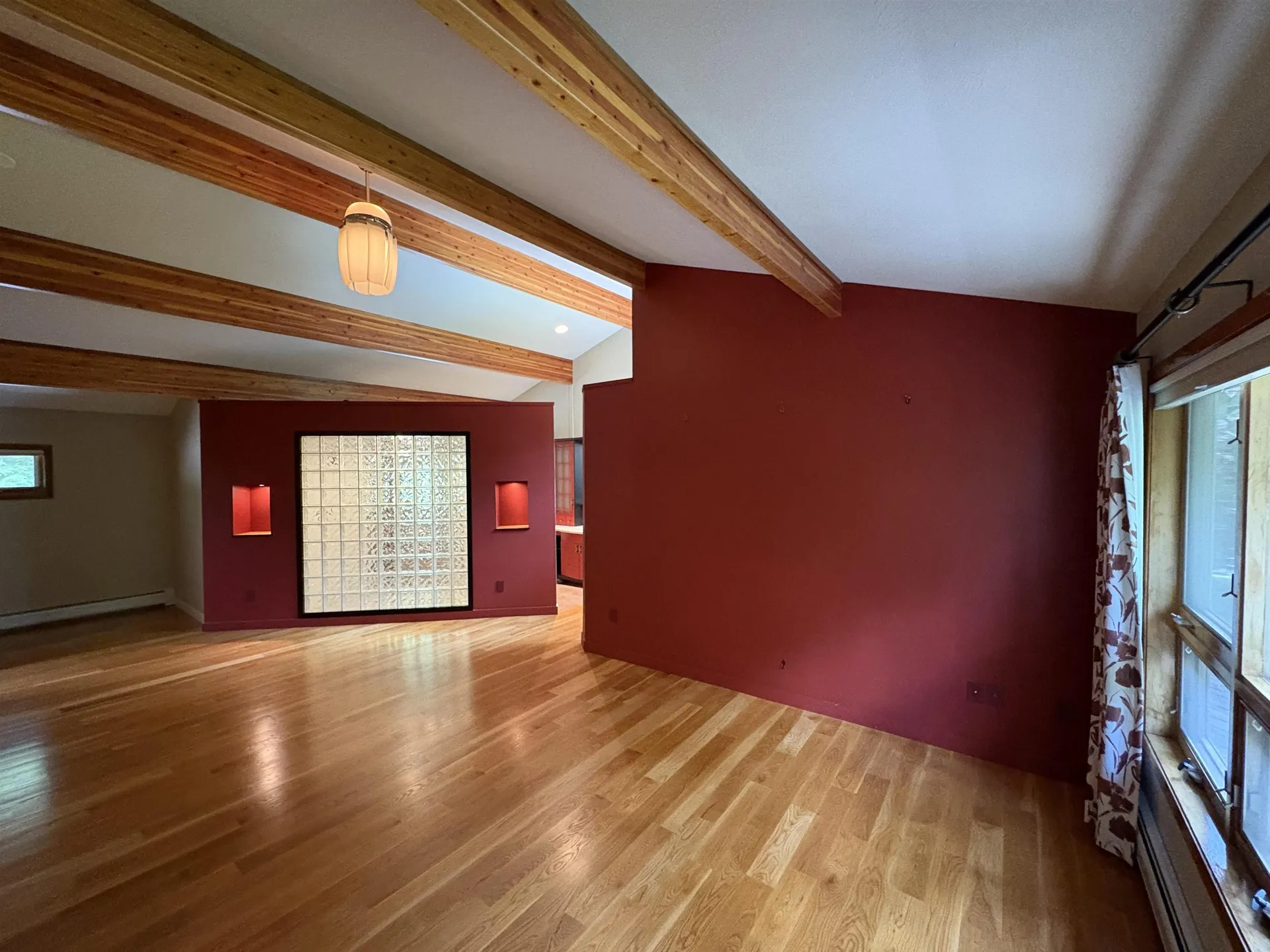 48 N Pepperell Road Hollis NH 03049