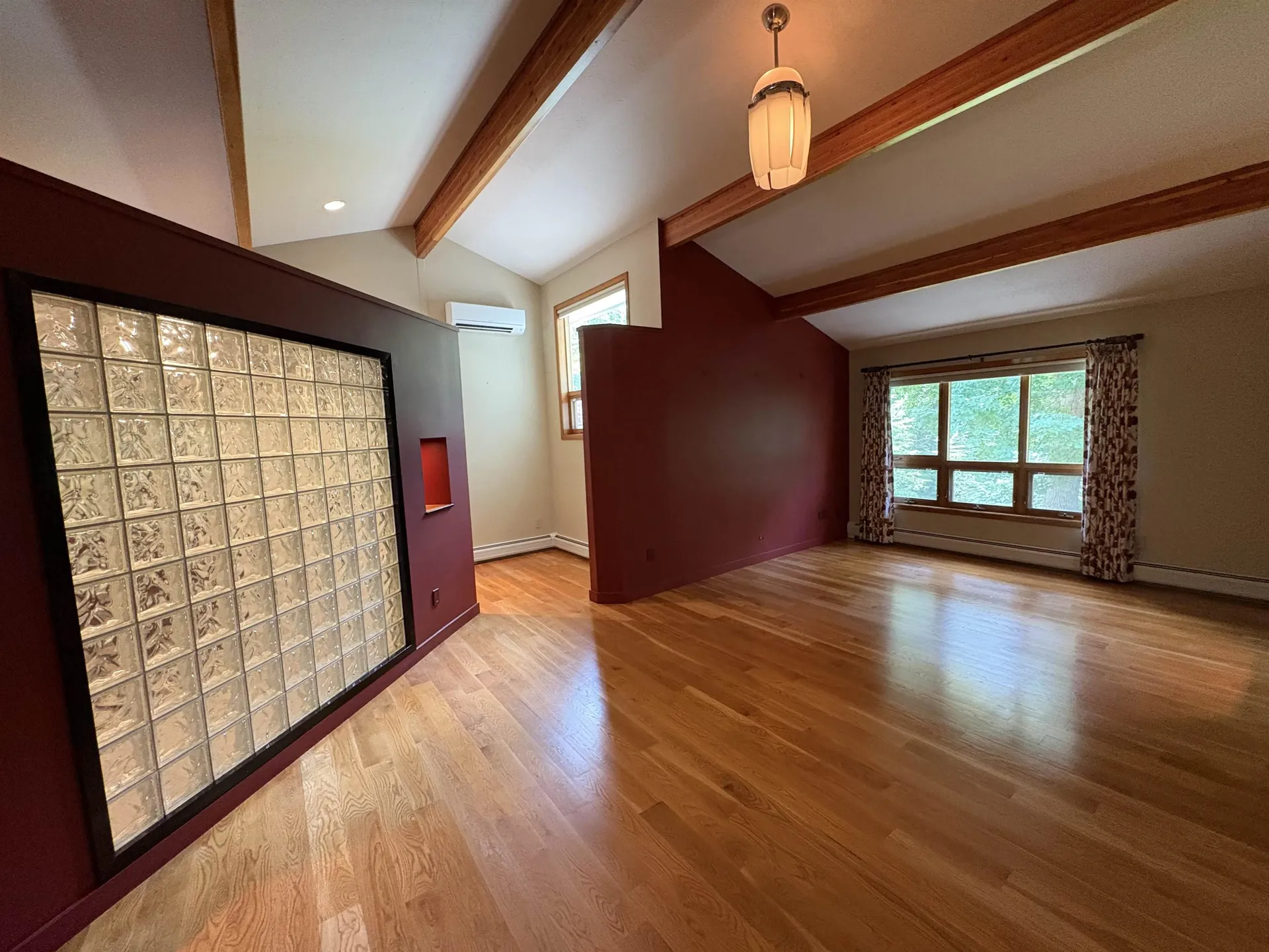 48 N Pepperell Road Hollis NH 03049