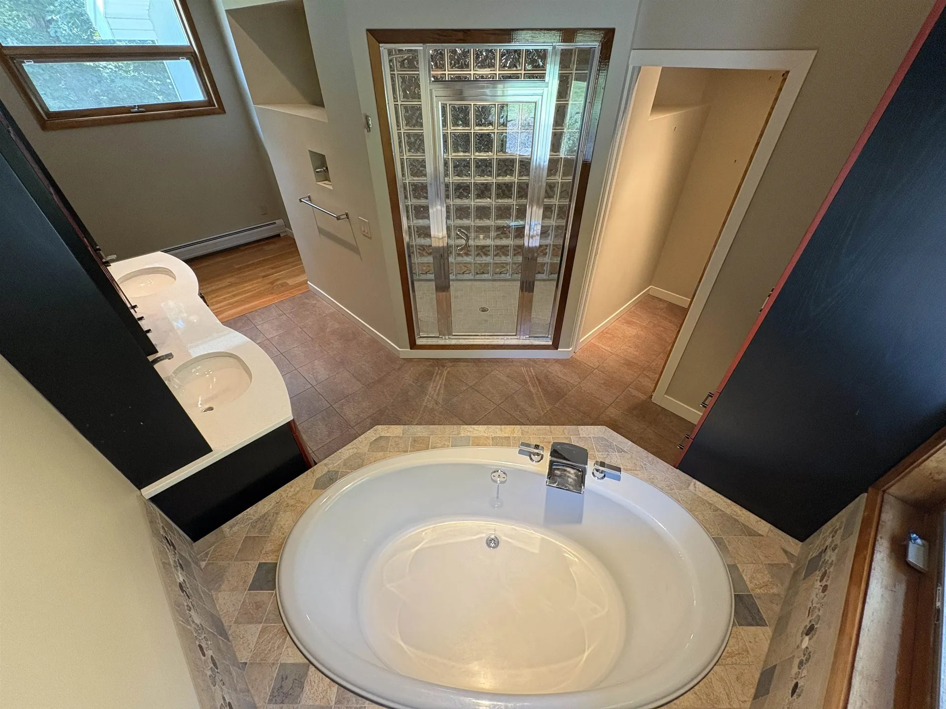 48 N Pepperell Road Hollis NH 03049