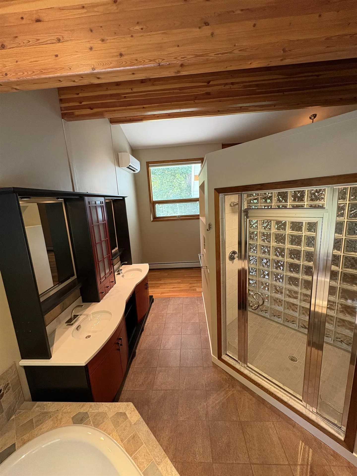 48 N Pepperell Road Hollis NH 03049