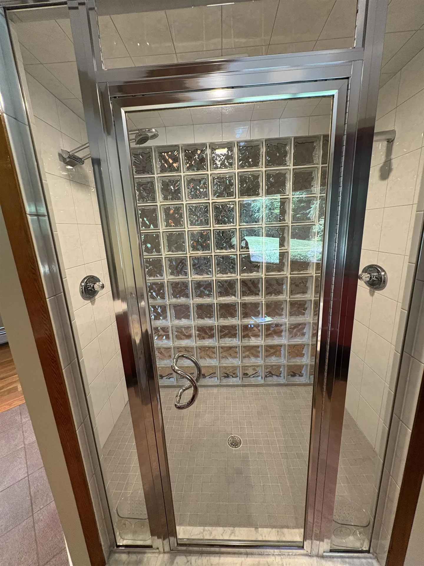 48 N Pepperell Road Hollis NH 03049