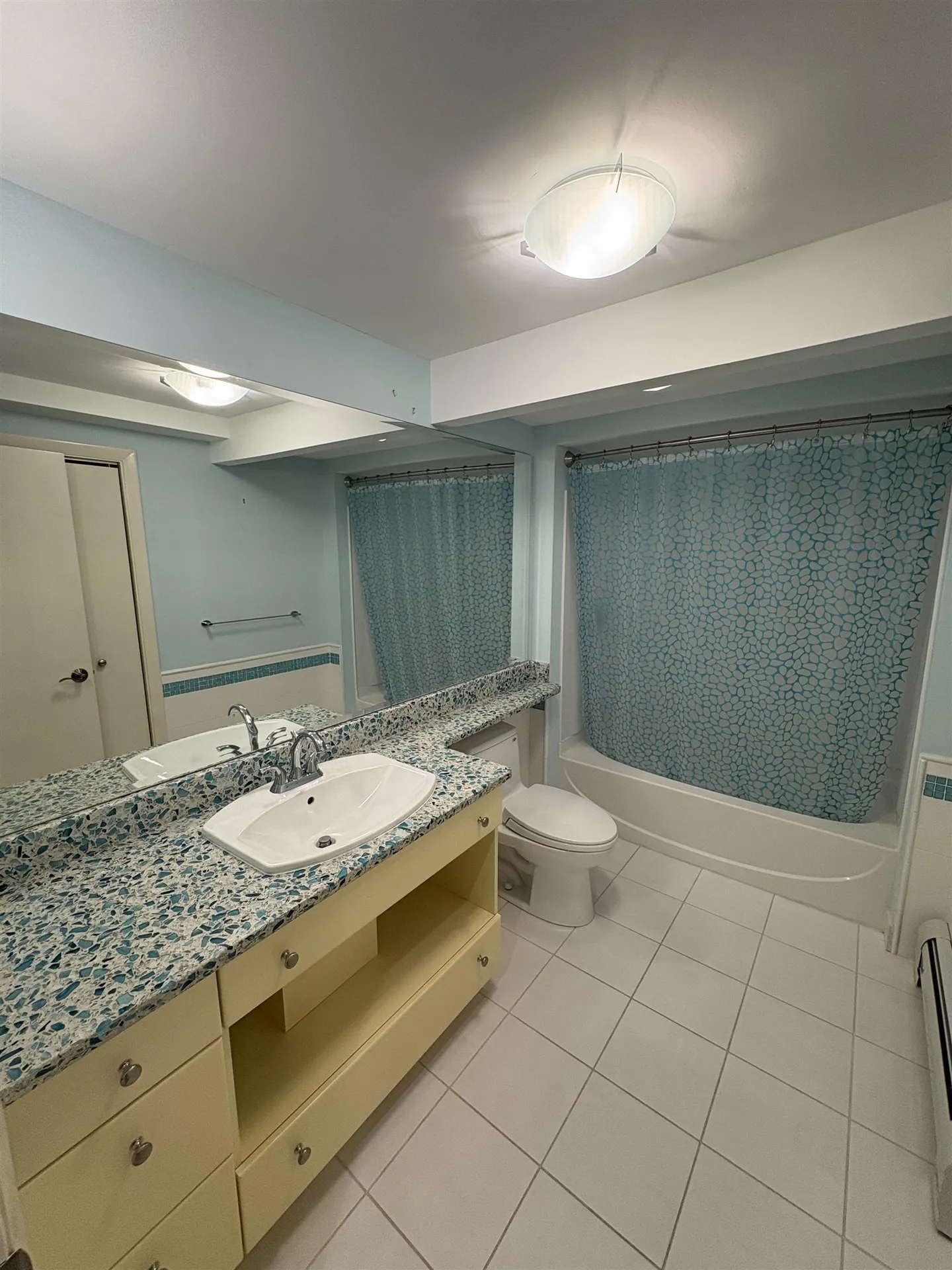 48 N Pepperell Road Hollis NH 03049
