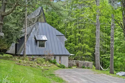 812 Airport Road Fayston VT 05660