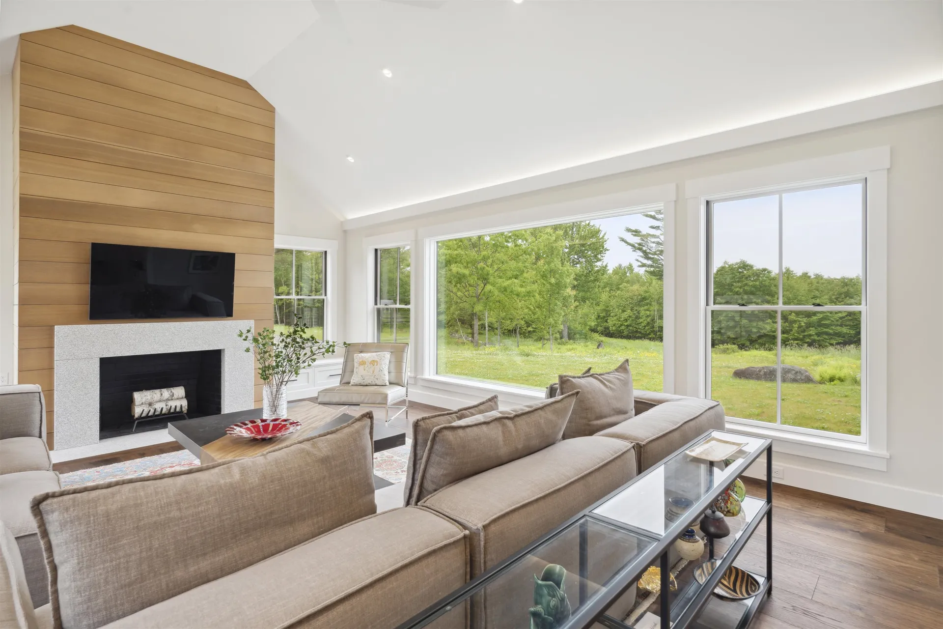 88 Stonehouse Road New London NH 03257