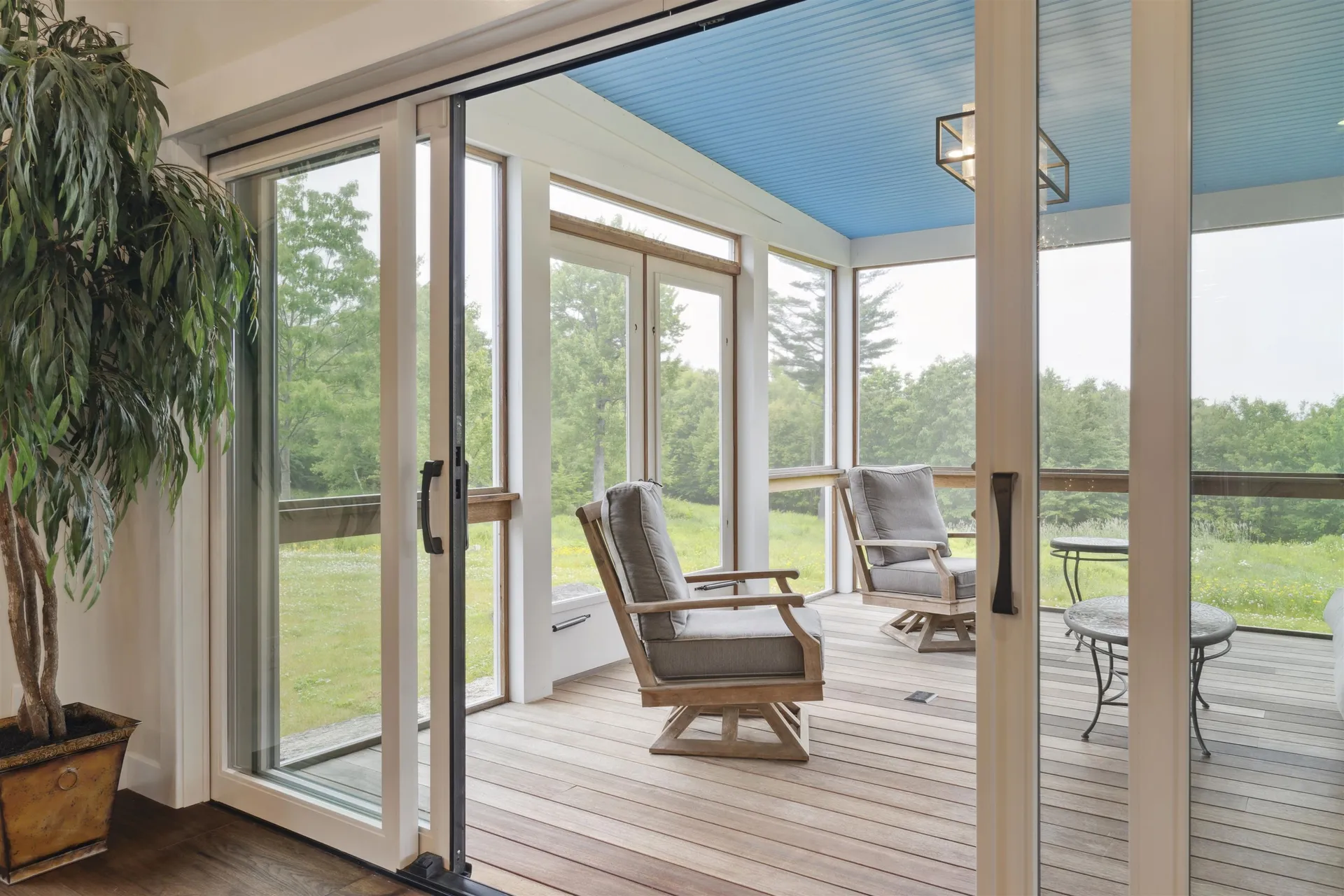 88 Stonehouse Road New London NH 03257